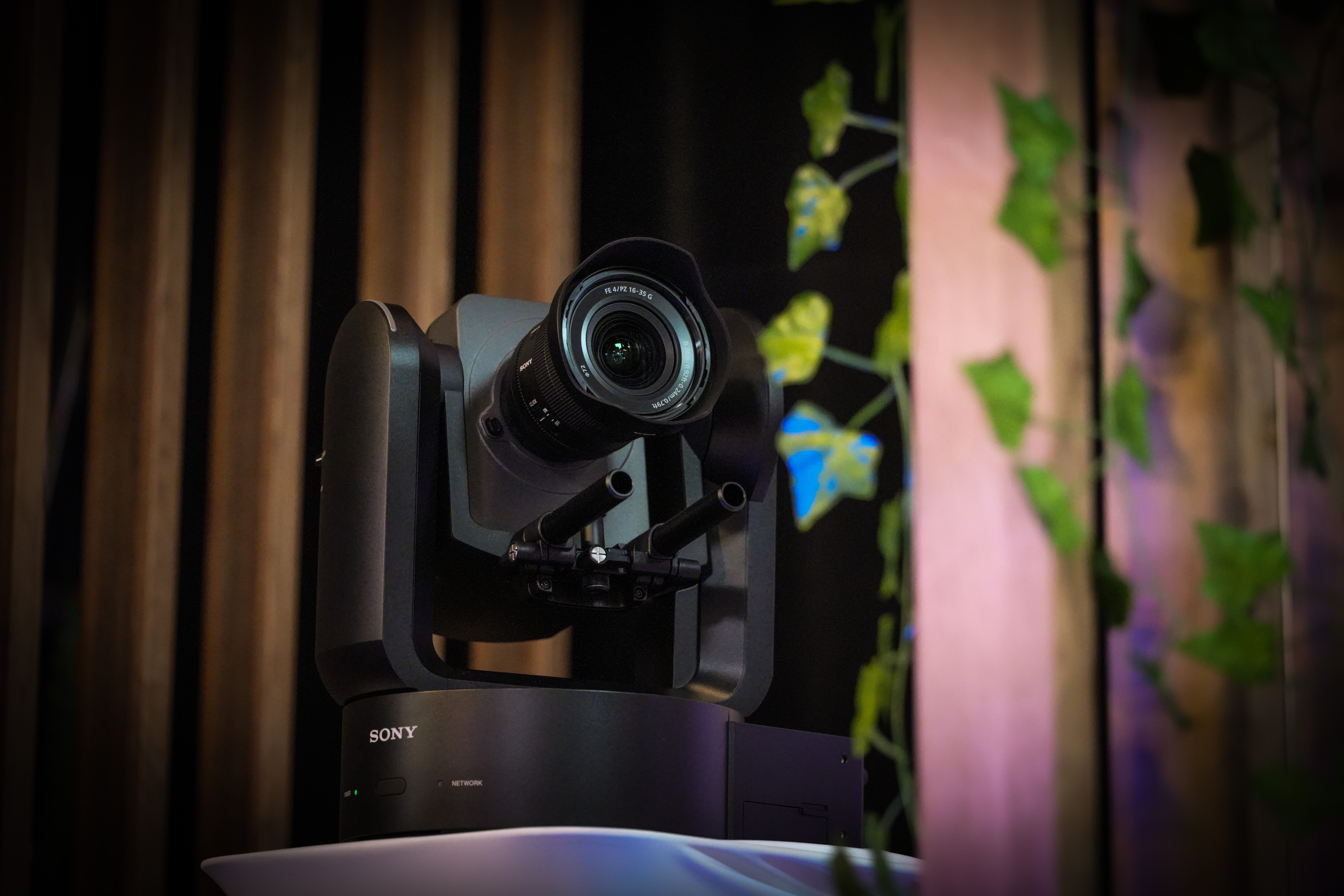 Caméra Sony FR7 utilisée pour captation multicam en studio